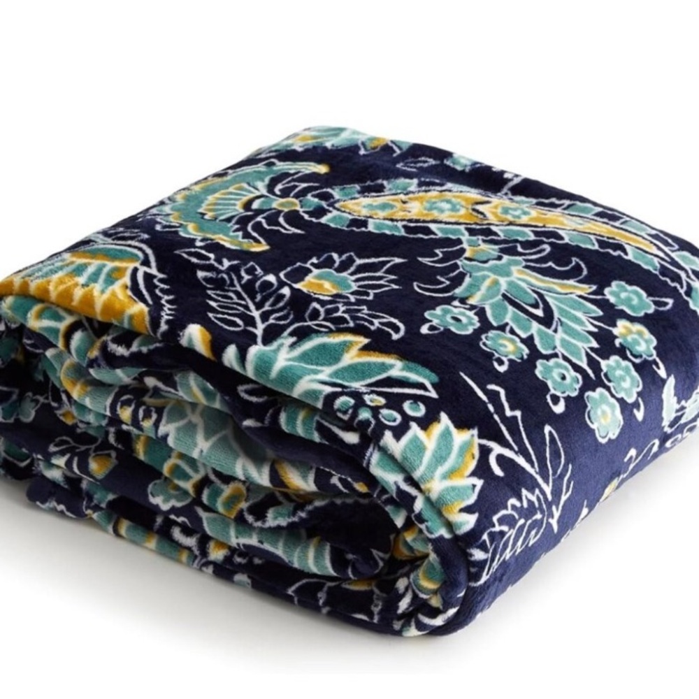 Large Paisley Print Fleece Throw Blanket